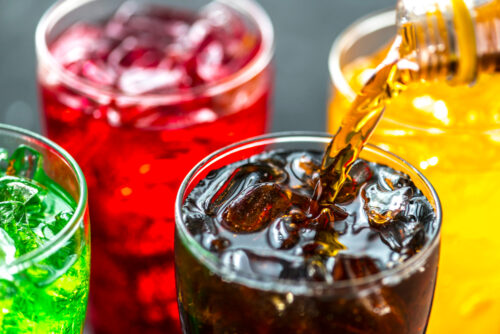 Ice cream and cold drinks can affect summer dental health